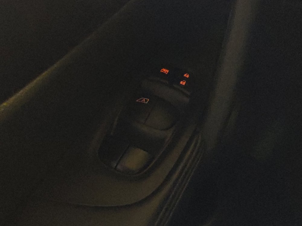 Used 2020 Nissan Rogue S FWD image 27