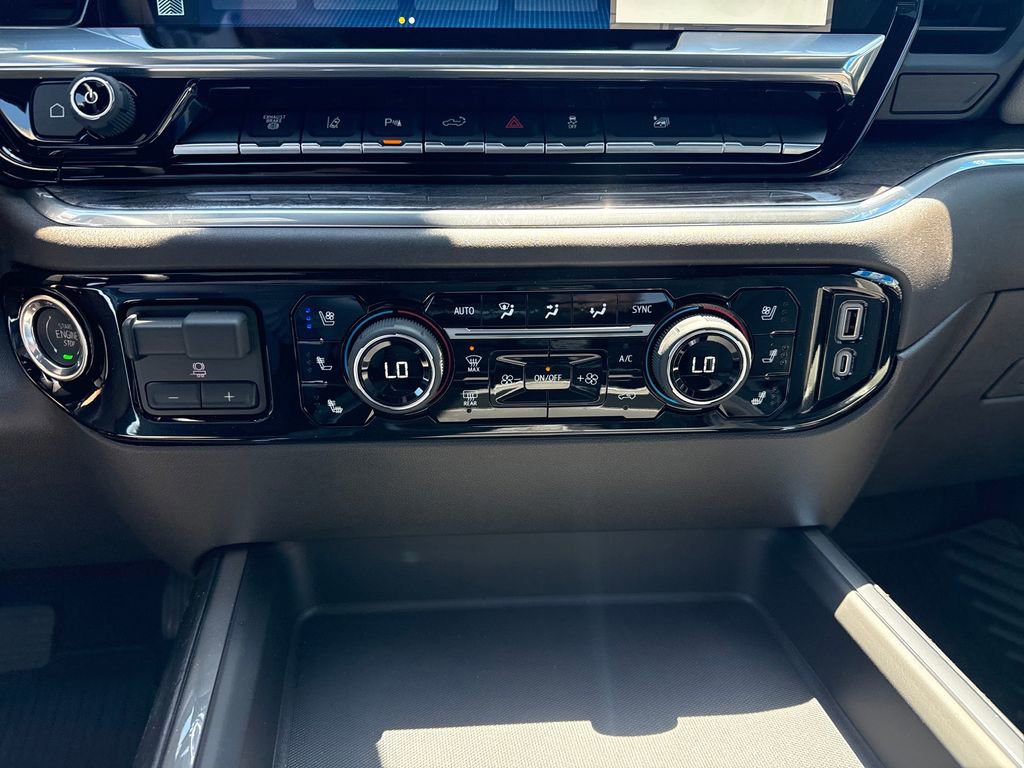 New 2026 Chevrolet Silverado 2500 LTZ w/ LTZ Convenience Package AWD/4WD image 19