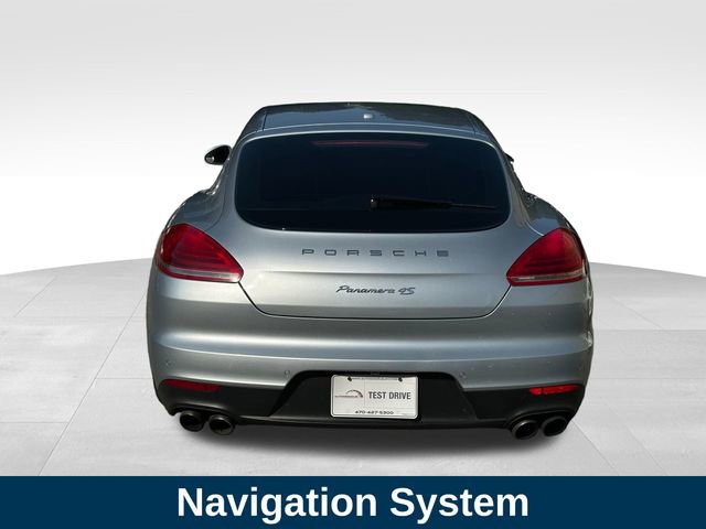 Used 2015 Porsche Panamera 4S image 3