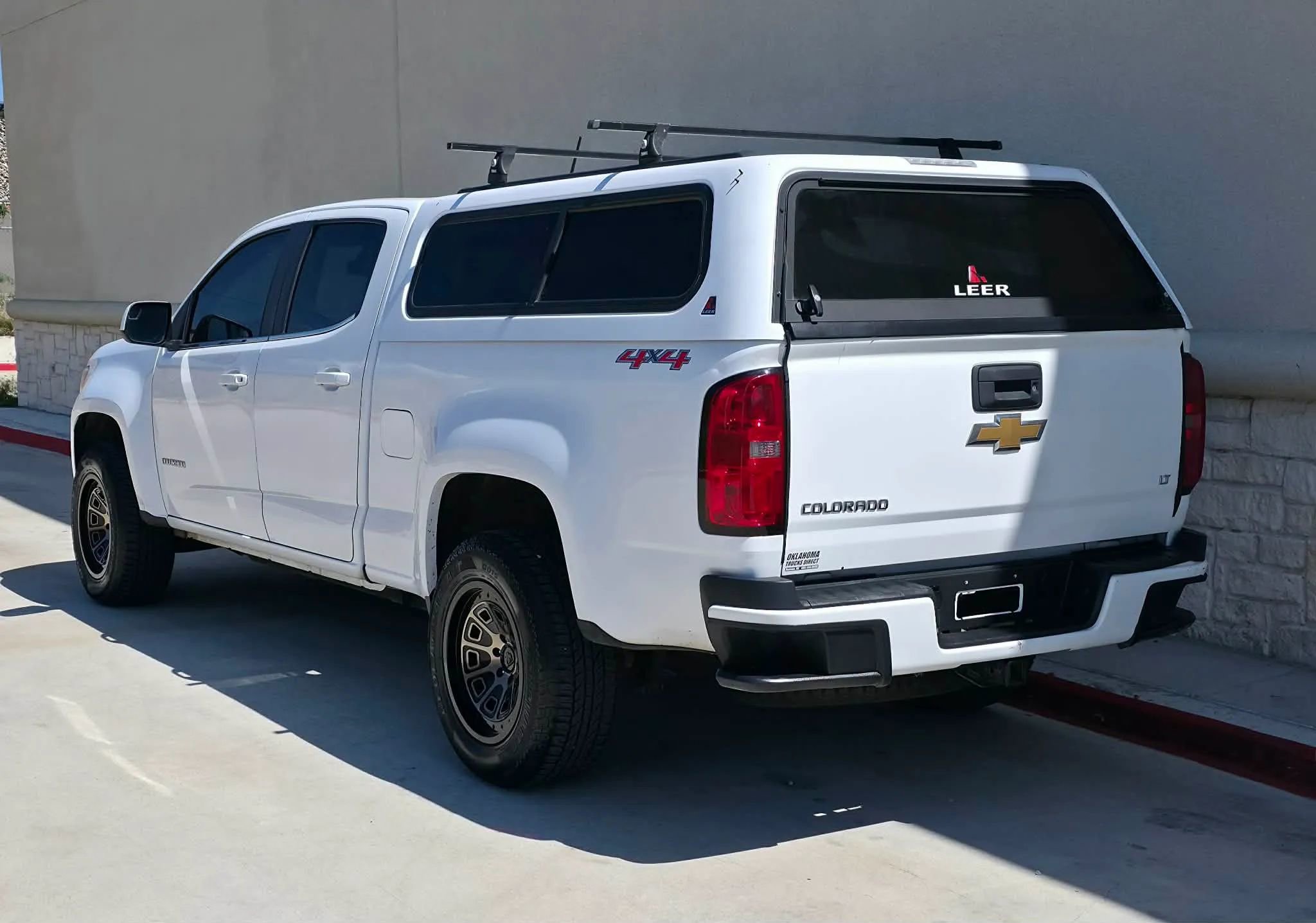 Used 2016 Chevrolet Colorado LT w/ LT Convenience Package AWD/4WD image 5