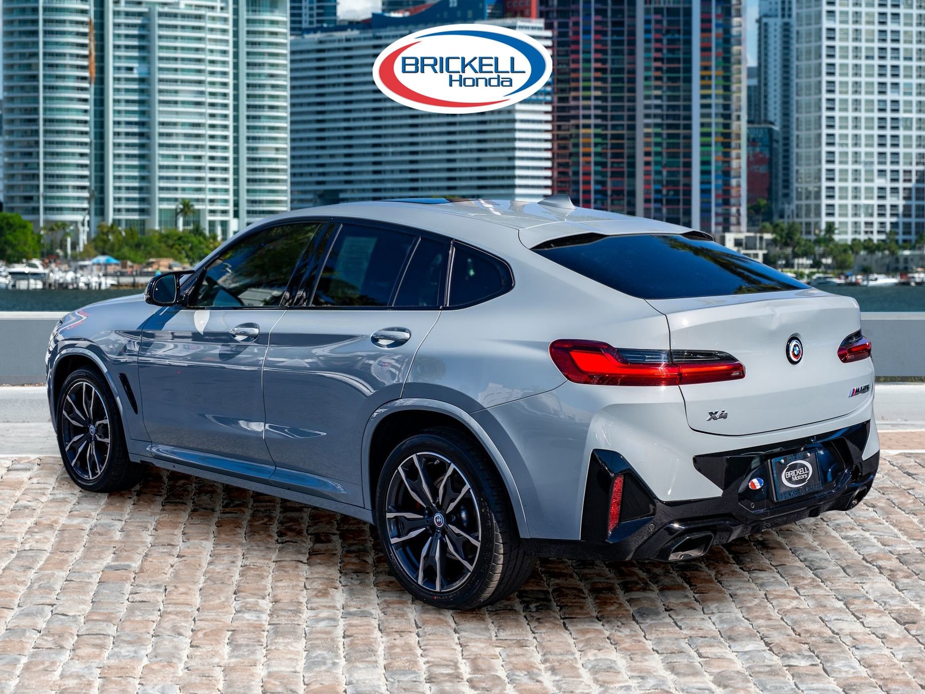 Used 2023 BMW X4 M40i w/ Premium Package image 5