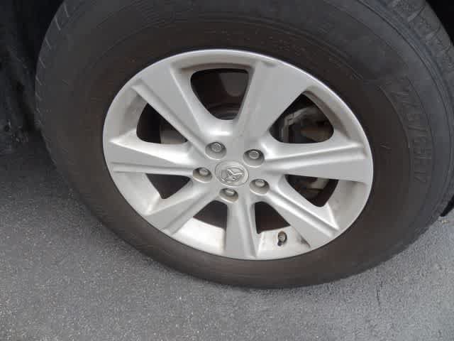Used 2012 Toyota Highlander 4WD w/ Tech Pkg image 16