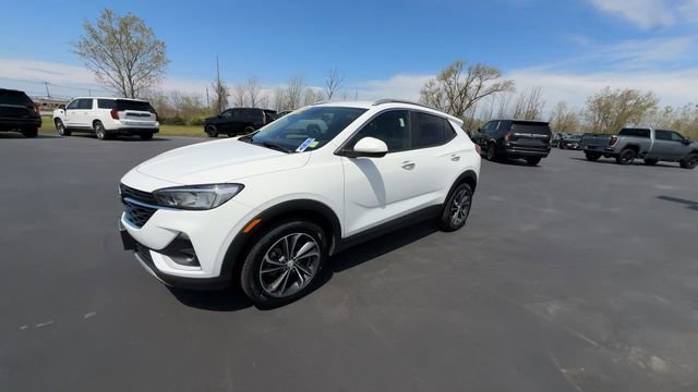 Certified 2021 Buick Encore GX Select AWD/4WD image 4