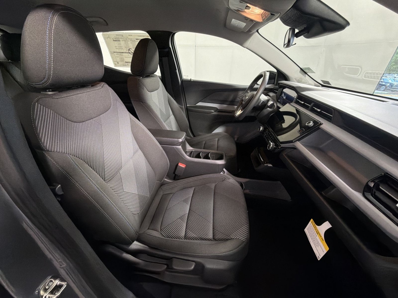 New 2027 Chevrolet Bolt LT FWD image 26