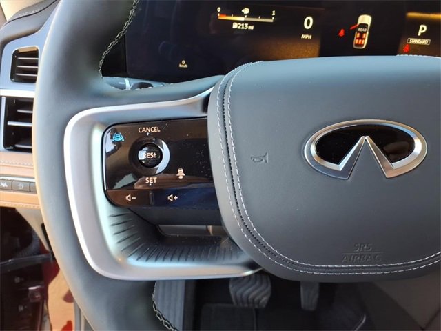 Used 2025 INFINITI QX80 Sensory image 10