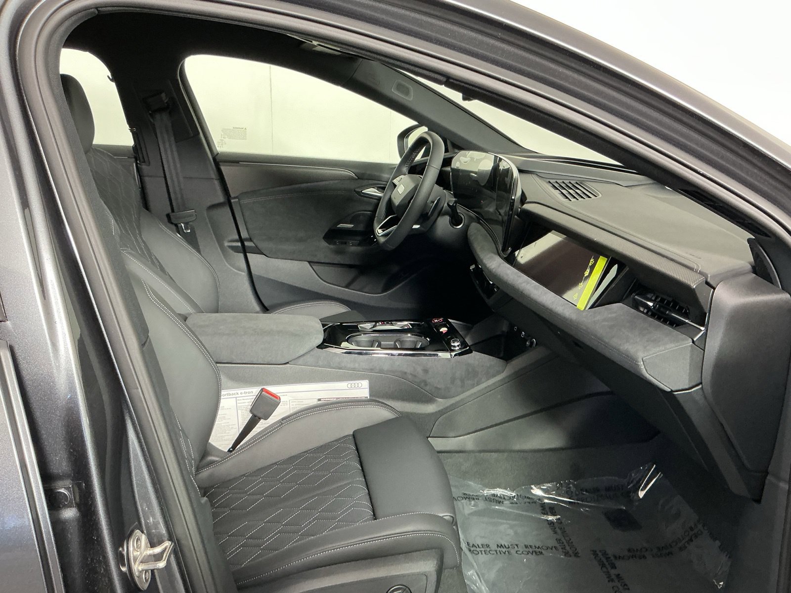 New 2027 Audi S6 e-tron Prestige AWD/4WD image 18