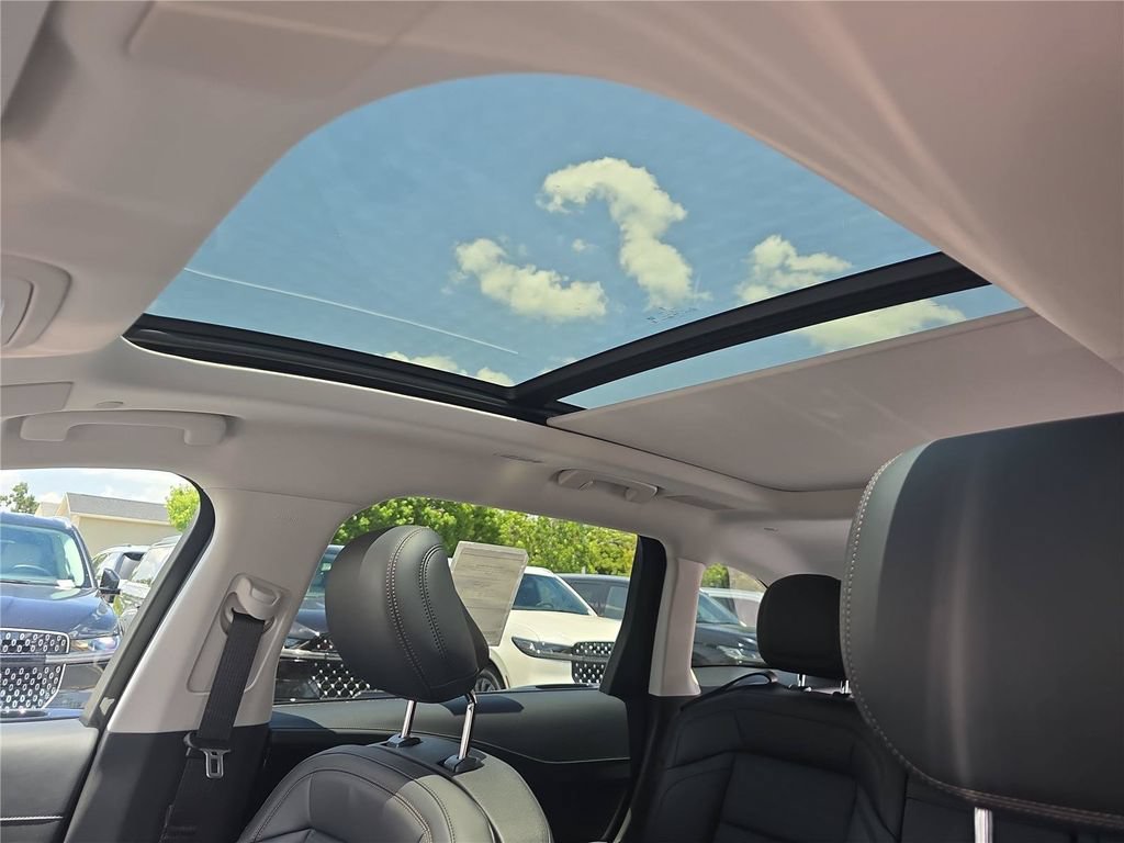 New 2026 Lincoln Nautilus Reserve AWD/4WD image 23