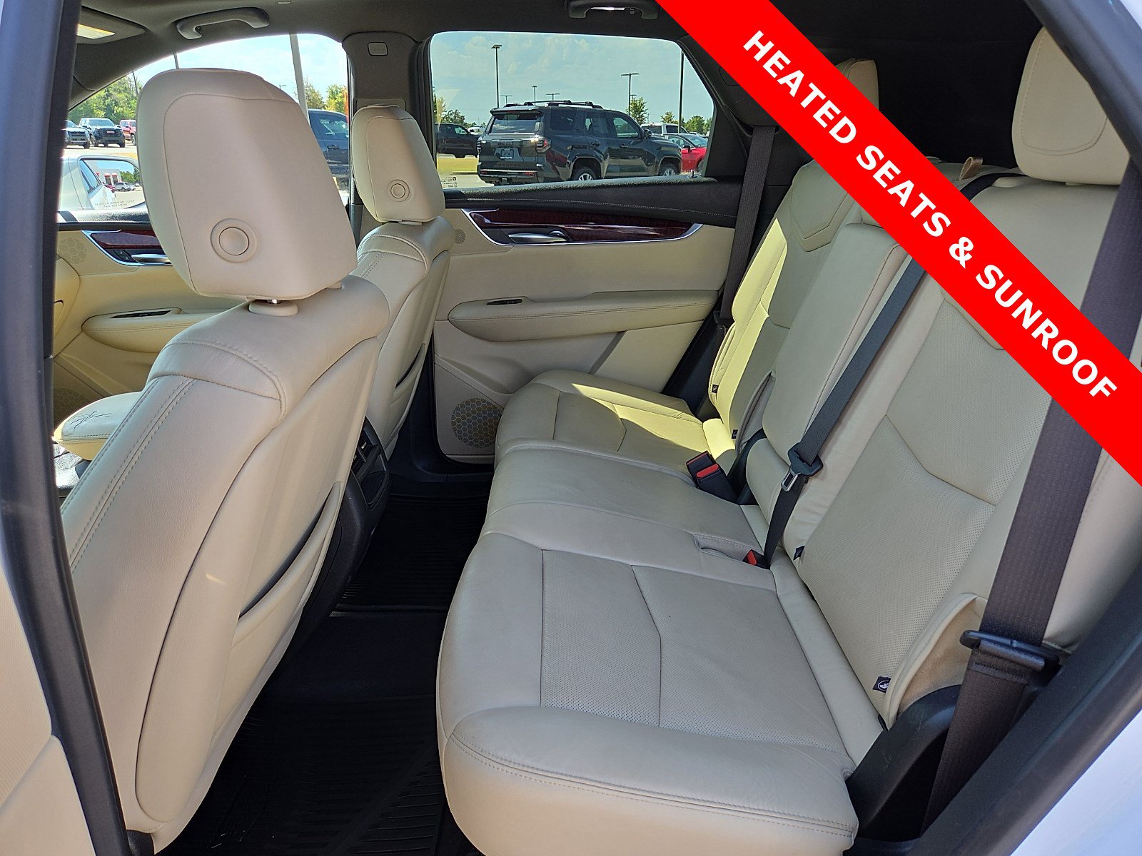 Used 2019 Cadillac XT5 Luxury FWD image 10