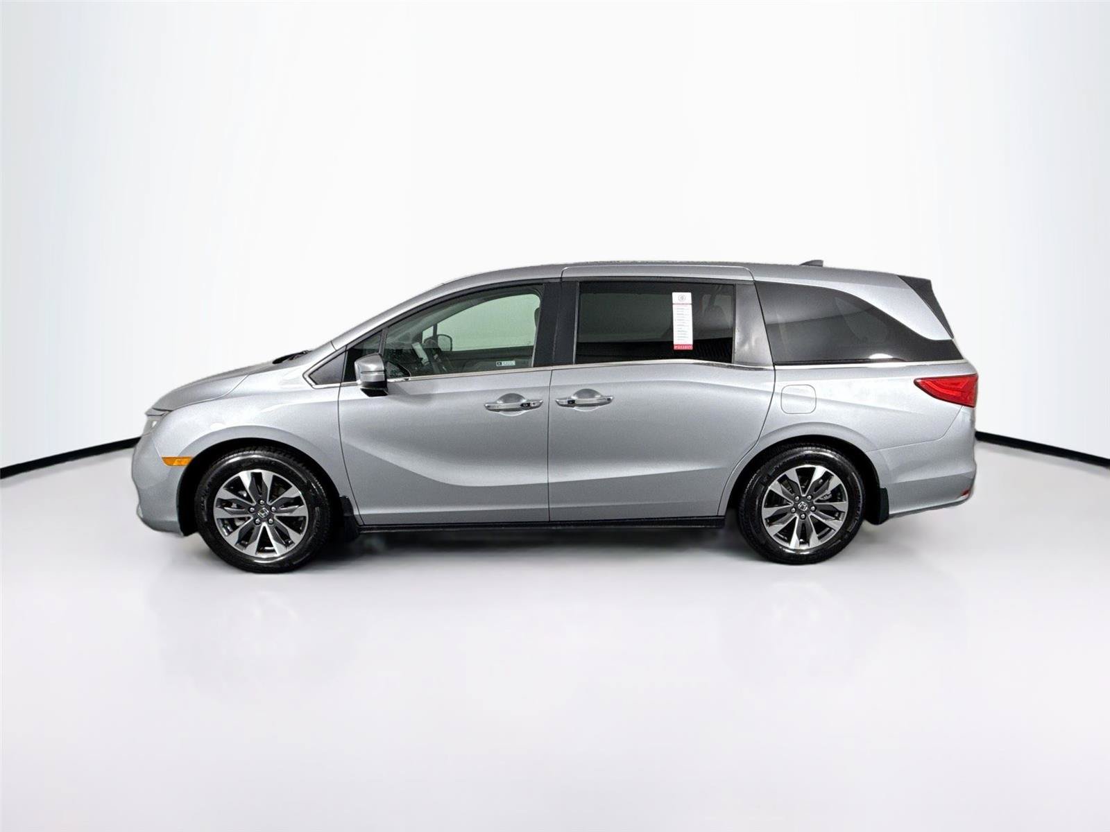 Used 2023 Honda Odyssey EX-L image 13
