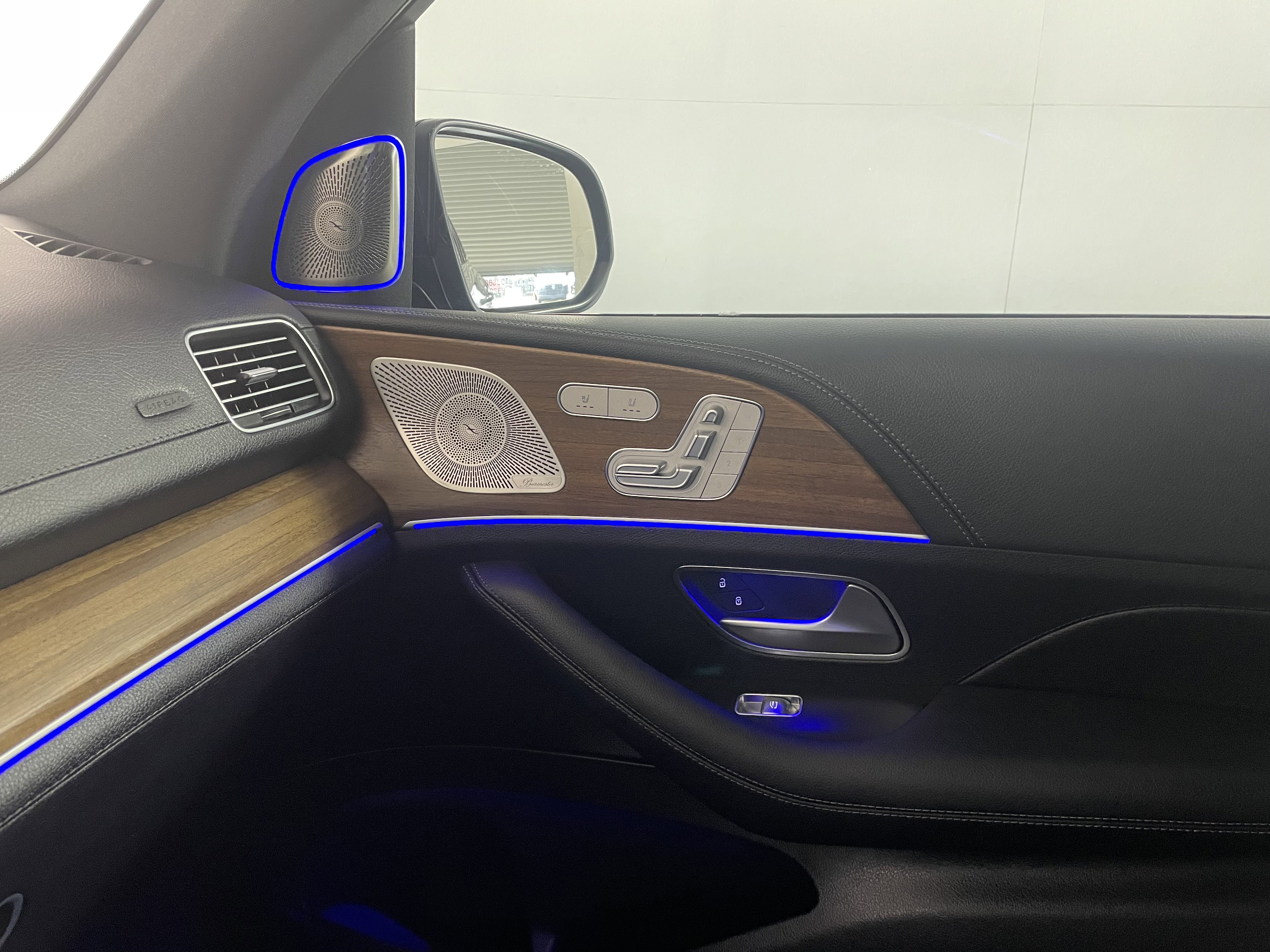 Certified 2024 Mercedes-Benz GLS 450 4MATIC image 12