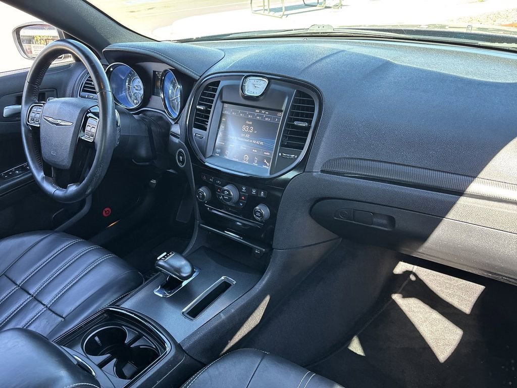 Used 2014 Chrysler 300 S image 12