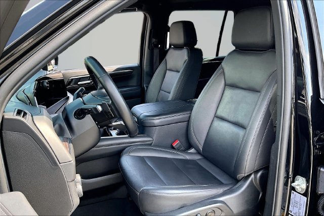 Used 2025 Chevrolet Tahoe LT AWD/4WD image 21