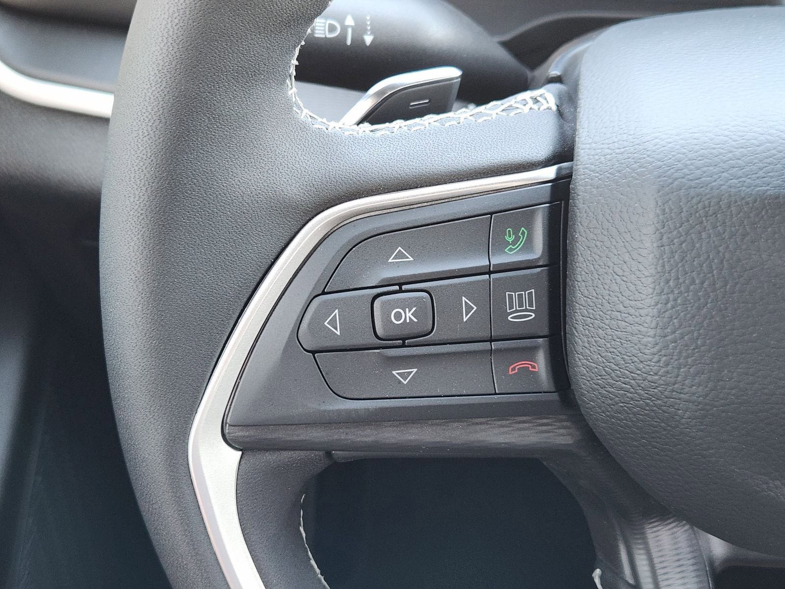New 2026 Jeep Grand Cherokee Laredo X RWD image 36