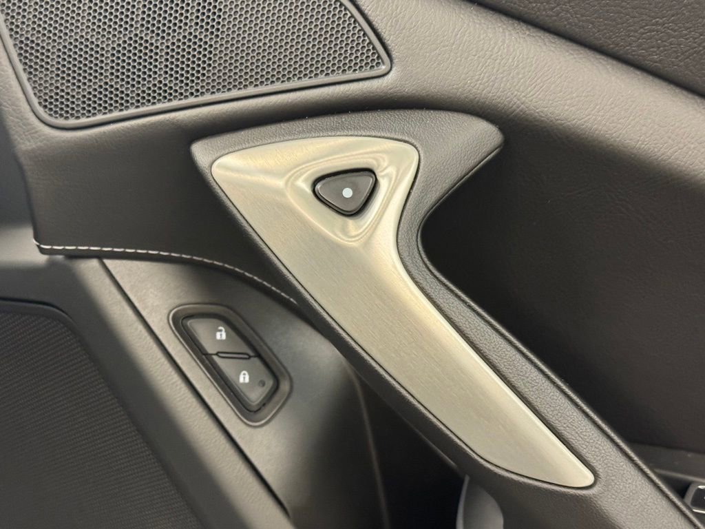 Used 2017 Chevrolet Corvette Z06 w/ Z07 Performance Package image 19