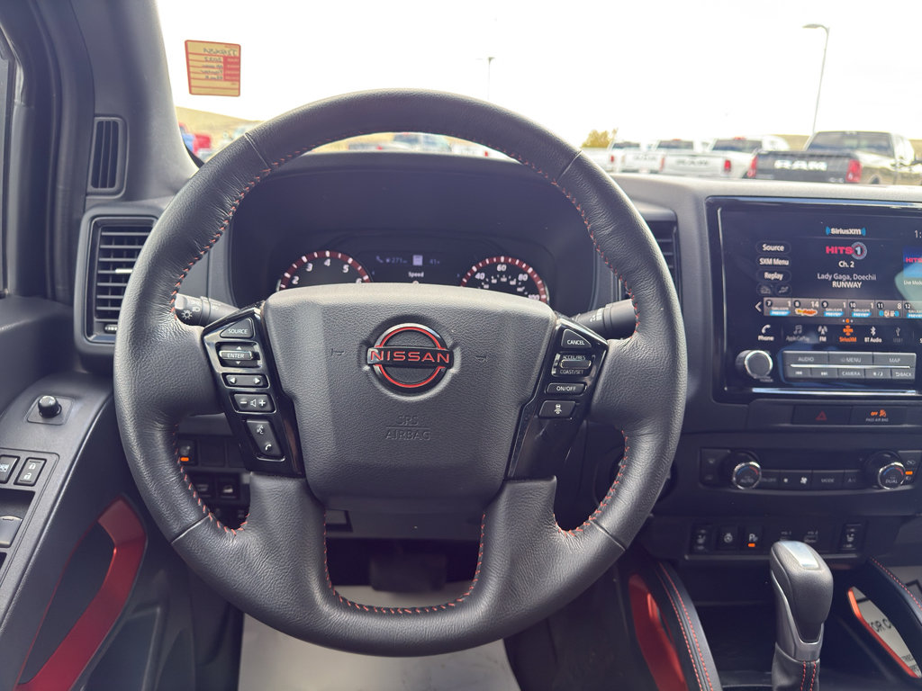 Used 2022 Nissan Frontier PRO-4X AWD/4WD image 16
