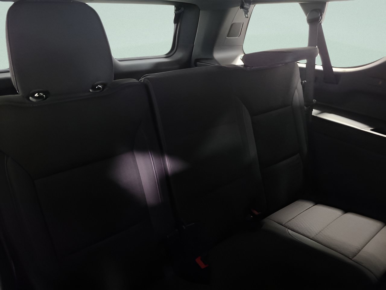 Used 2026 Chevrolet Suburban LS AWD/4WD image 14