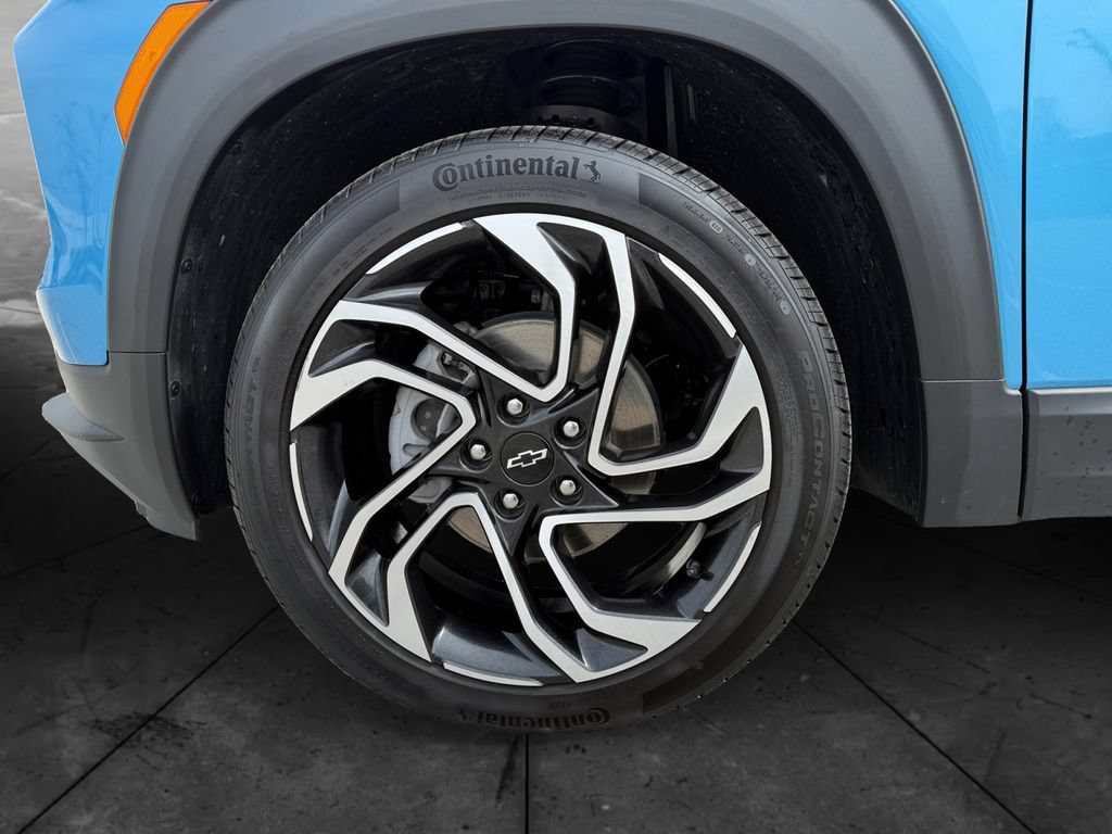 Used 2025 Chevrolet TrailBlazer RS w/ Convenience Package FWD image 14