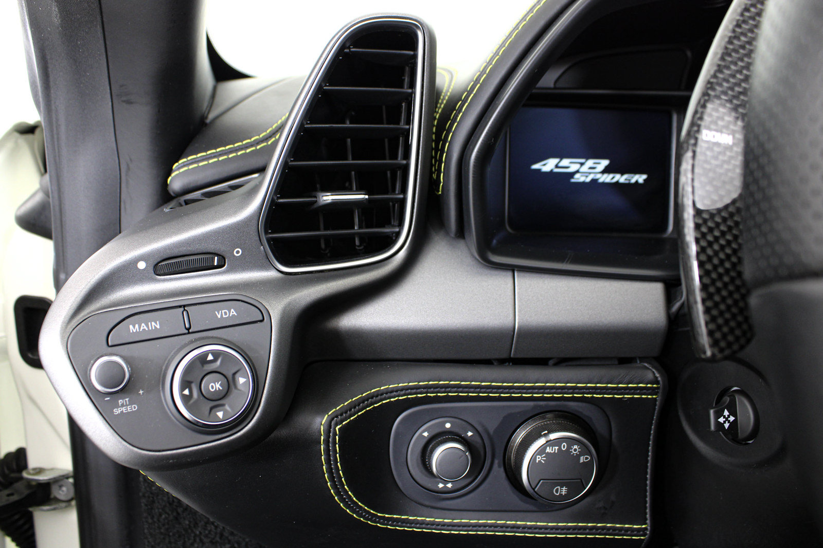Used 2015 Ferrari 458 Spider RWD image 43