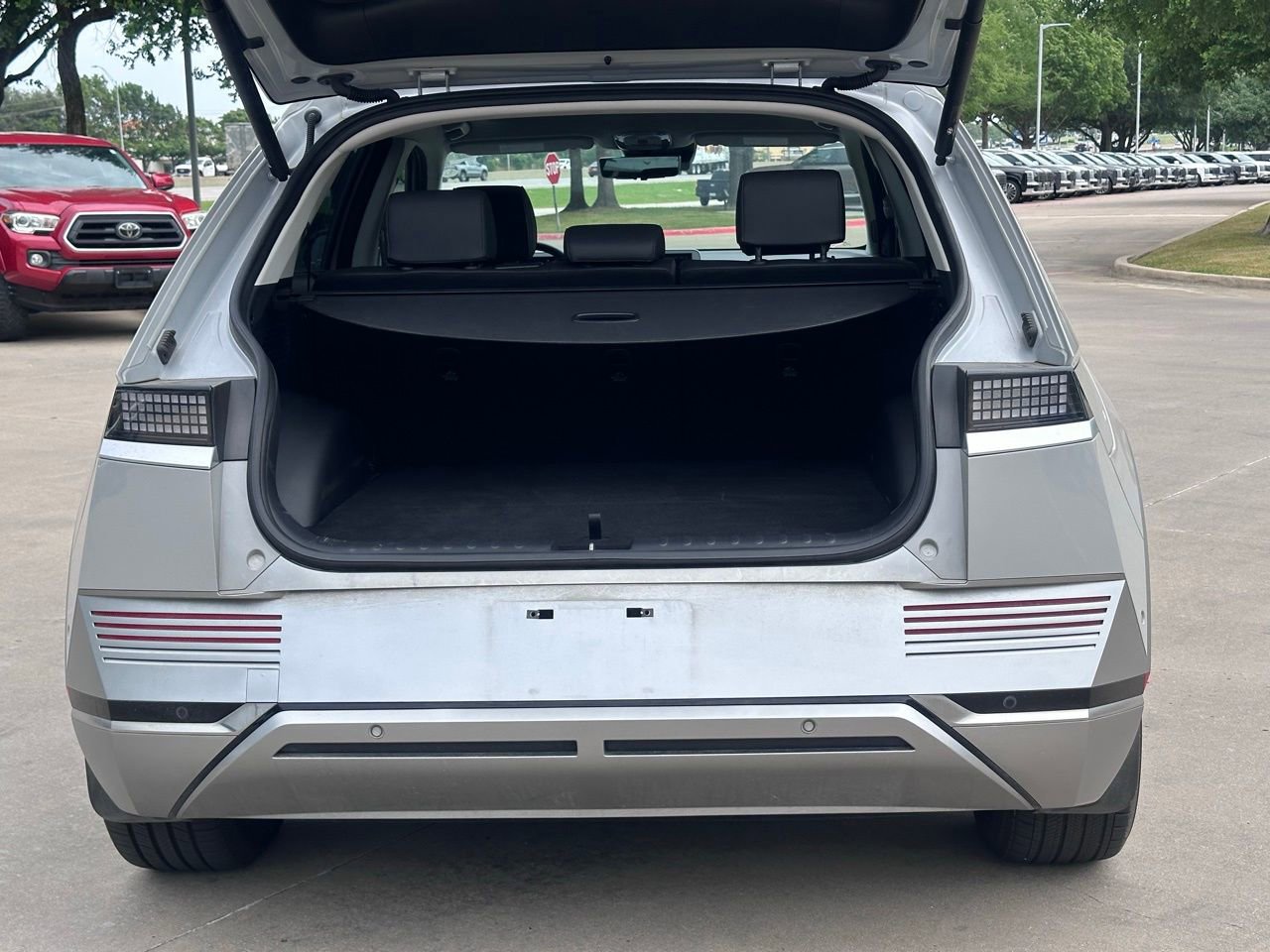 Used 2024 Hyundai Ioniq 5 Limited image 15