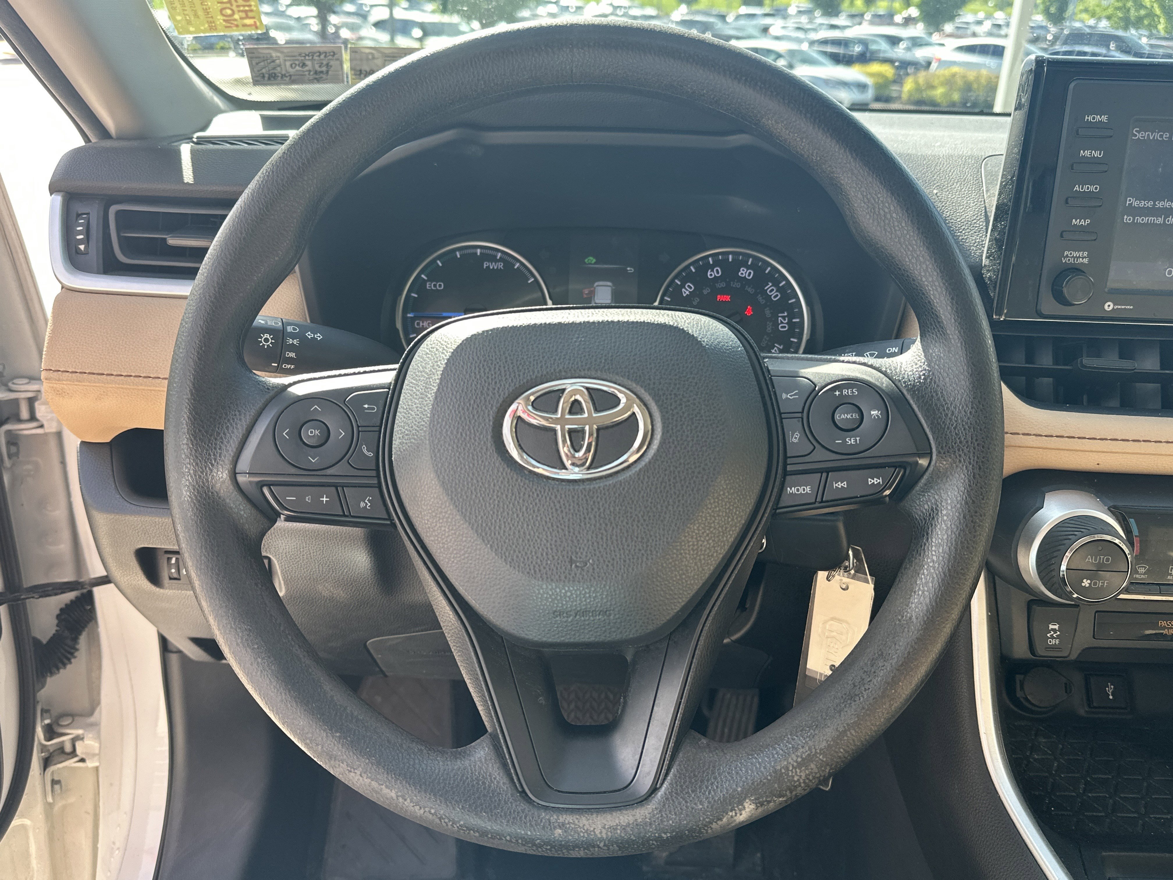 Used 2022 Toyota RAV4 LE AWD/4WD image 15