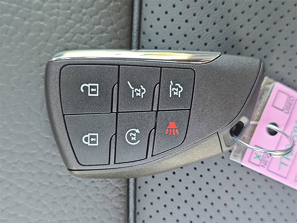 New 2026 GMC Yukon Denali w/ Sun & Power Step Package image 37