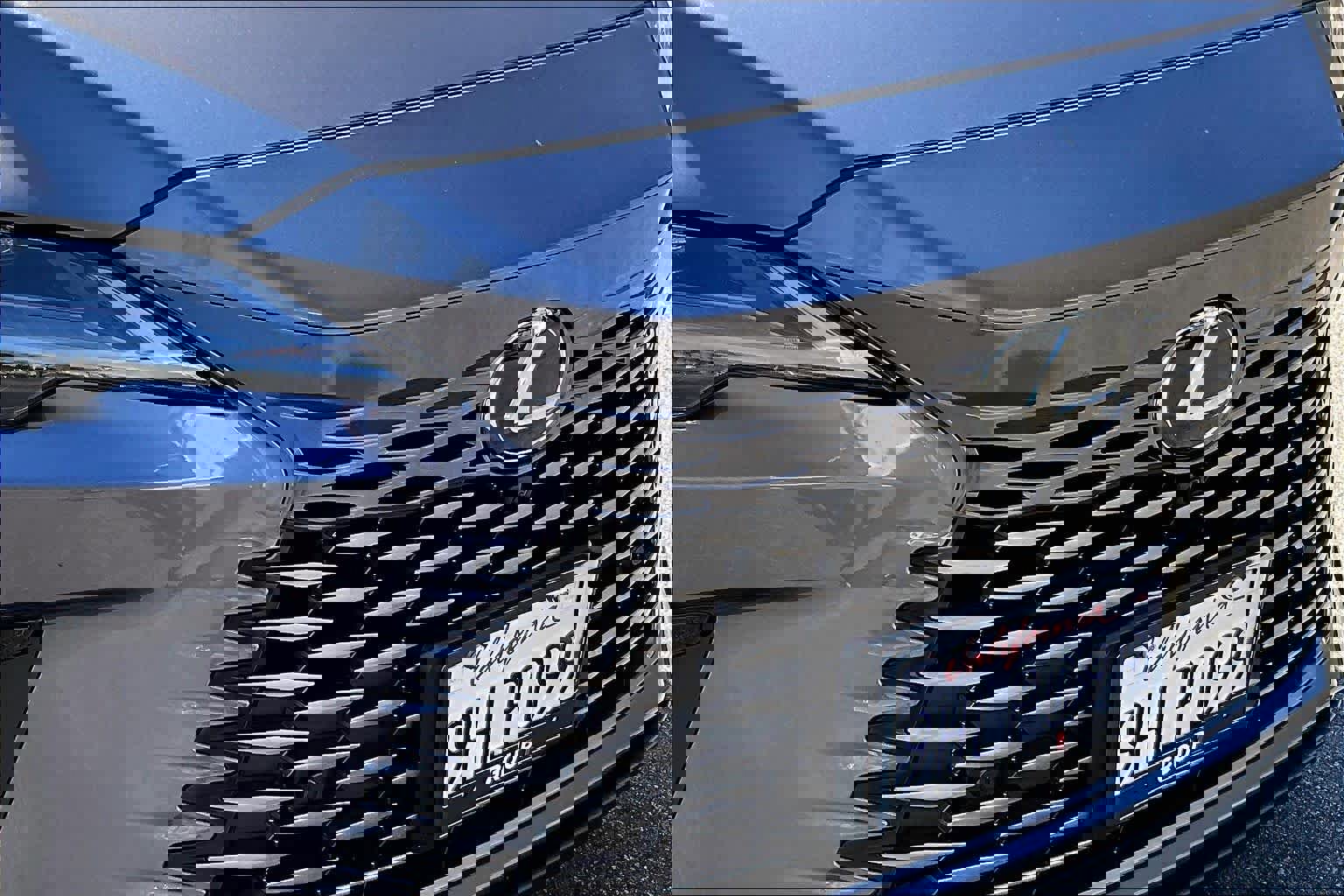 Used 2023 Lexus RX 350 Premium Plus w/ Cold Area Package image 28