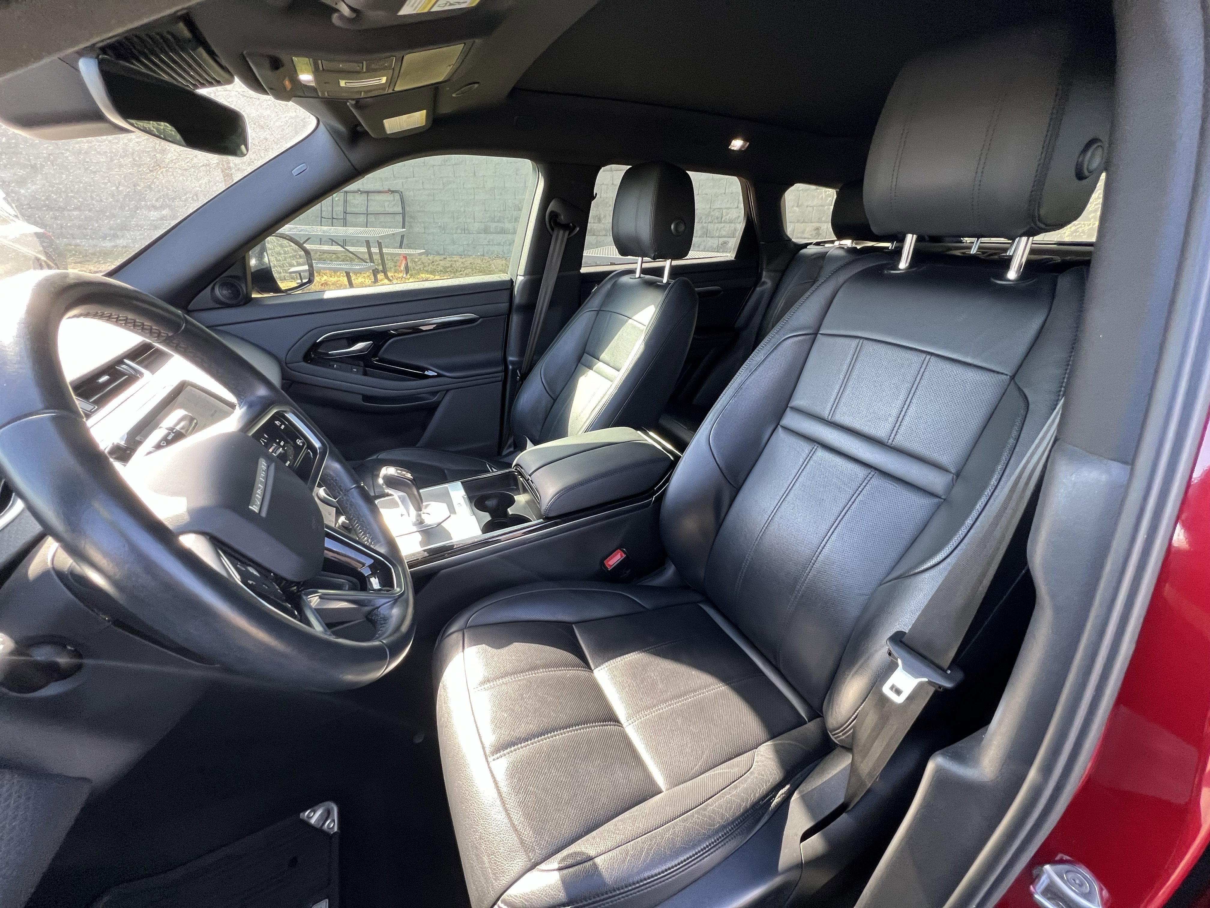 Used 2021 Land Rover Range Rover Evoque S image 15