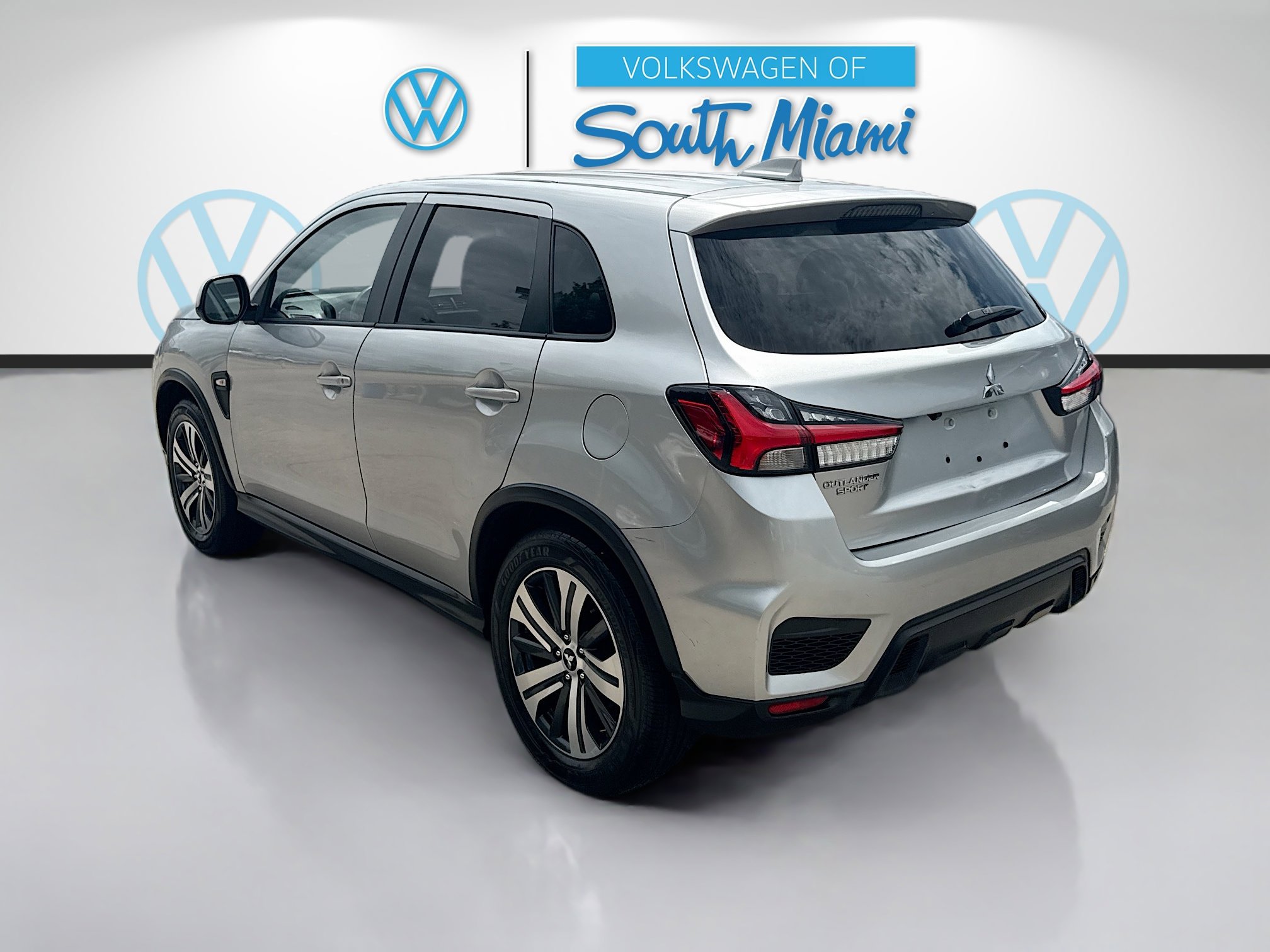Used 2021 Mitsubishi Outlander Sport ES FWD image 5