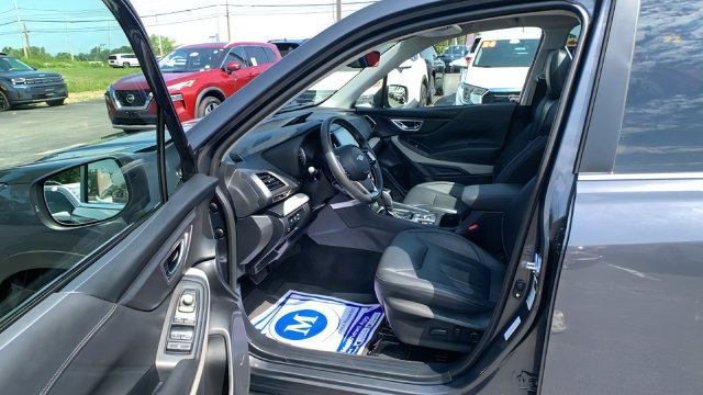 Used 2023 Subaru Forester Limited AWD/4WD image 10