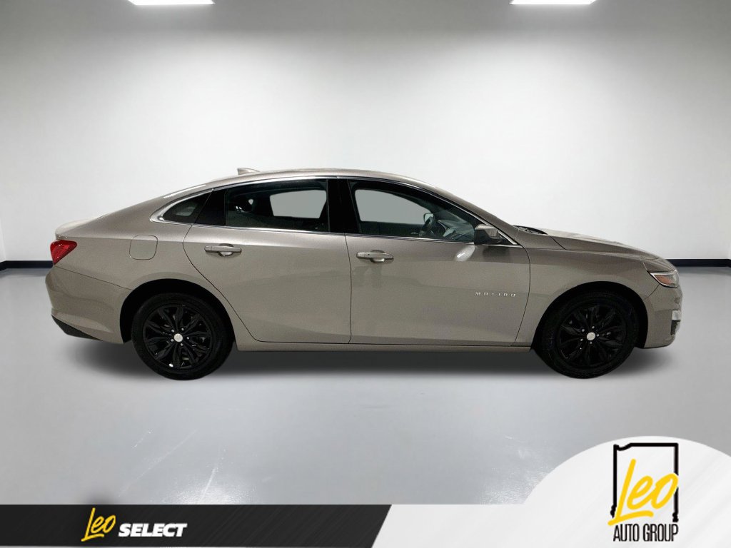 Used 2025 Chevrolet Malibu LT FWD image 6