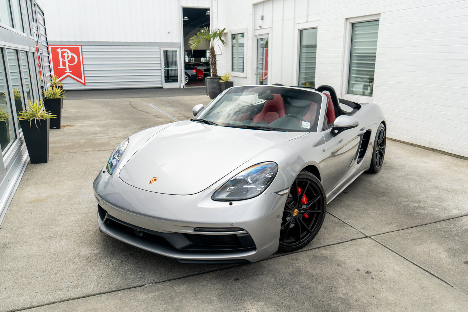 Used 2018 Porsche 718 Boxster GTS RWD image 3