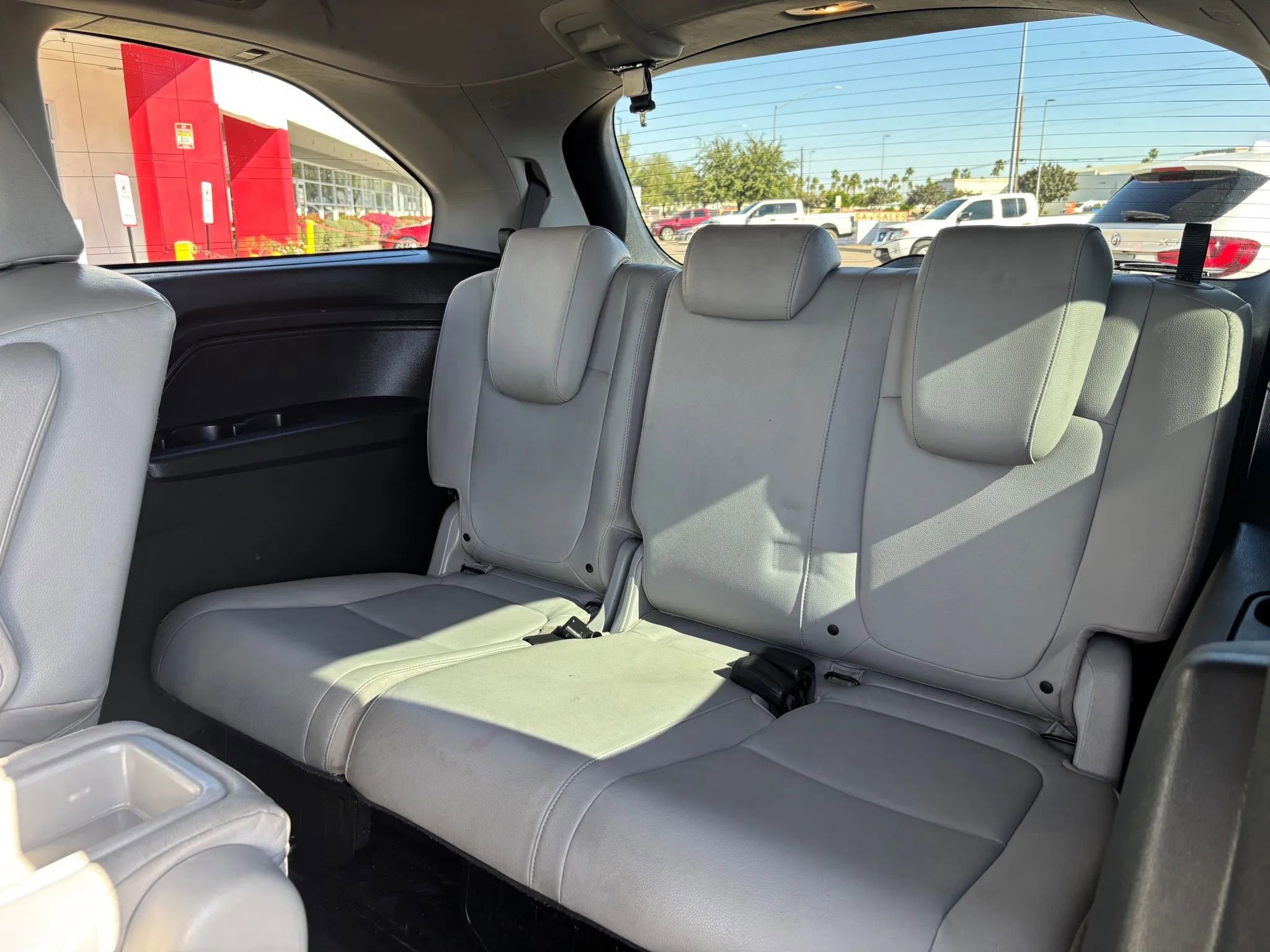 Used 2018 Honda Odyssey EX-L image 37