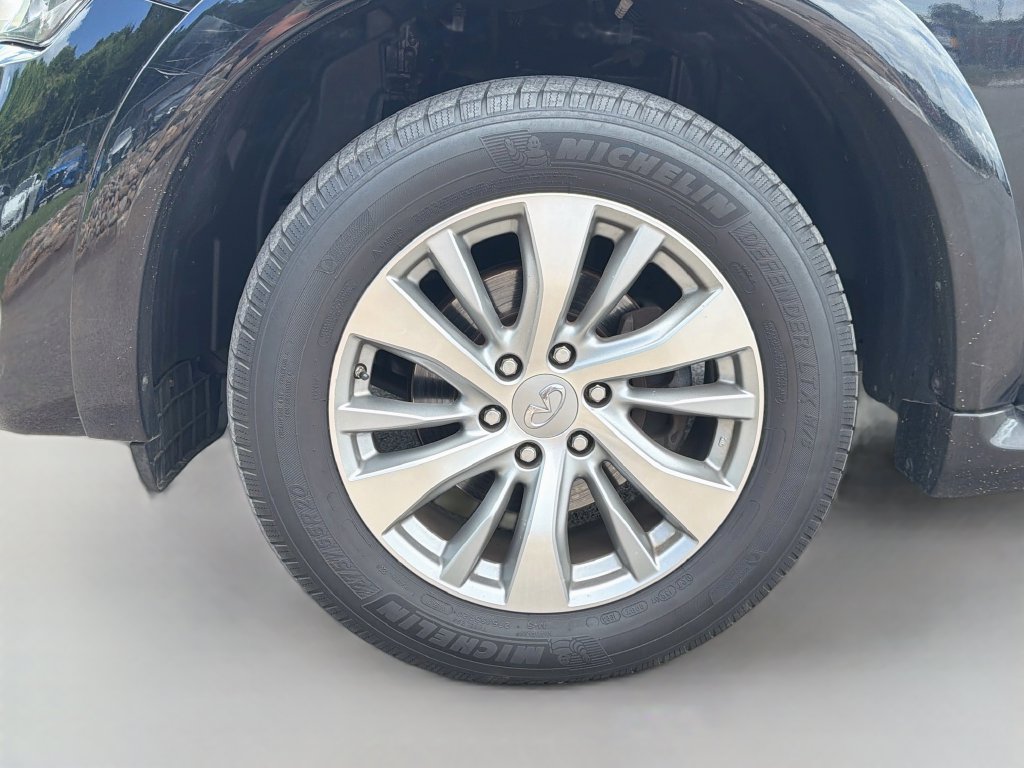 Used 2016 INFINITI QX80 4WD w/ Driver's Assistance Package image 38