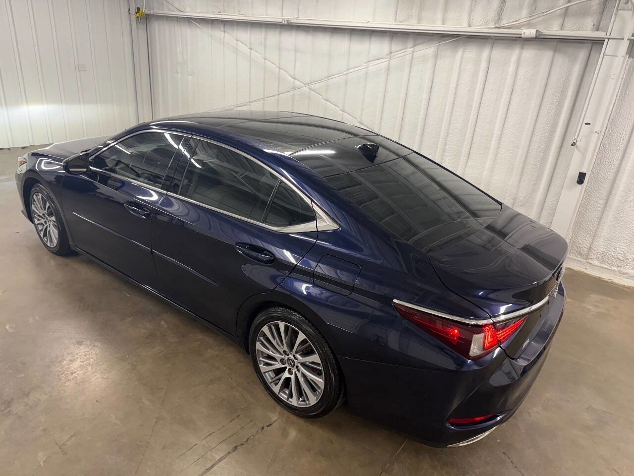 Used 2019 Lexus ES 350 image 19
