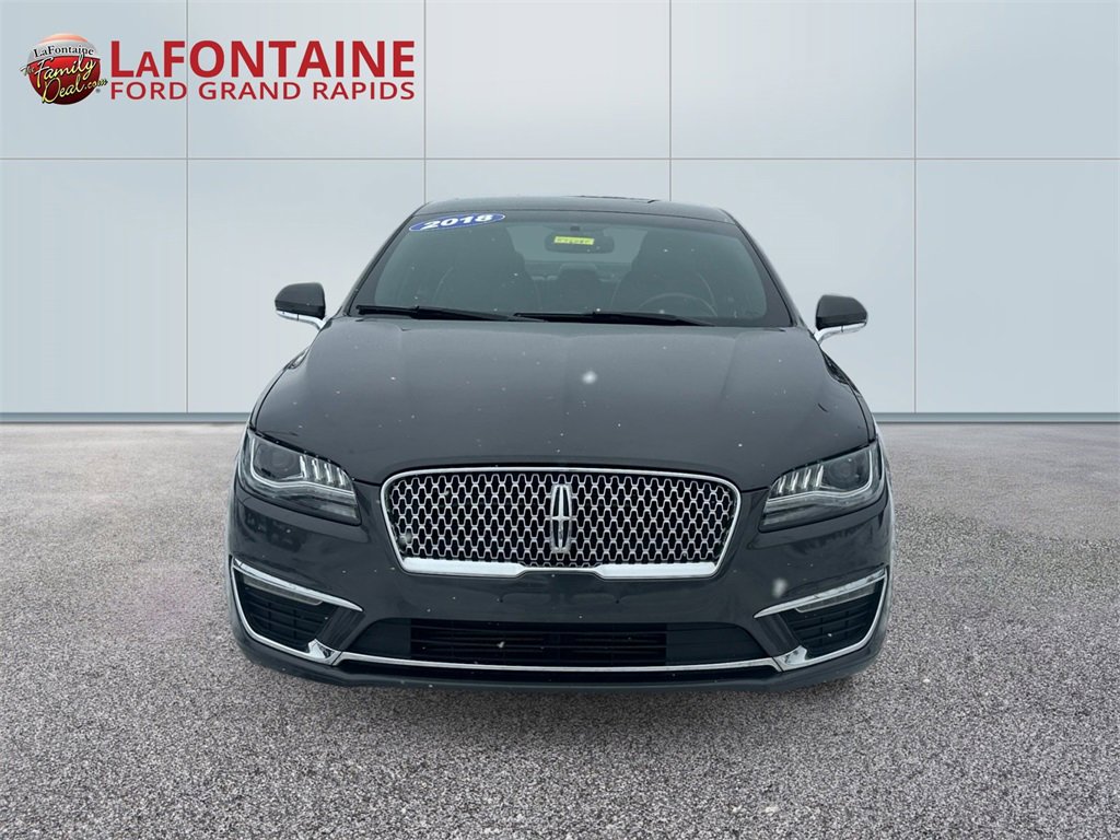 Used 2018 Lincoln MKZ Reserve image 2