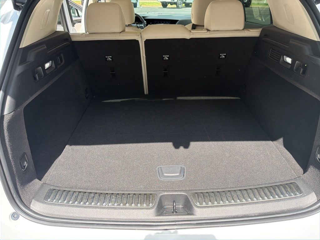 Certified 2021 Buick Envision Essence w/ Technology Package I FWD image 14