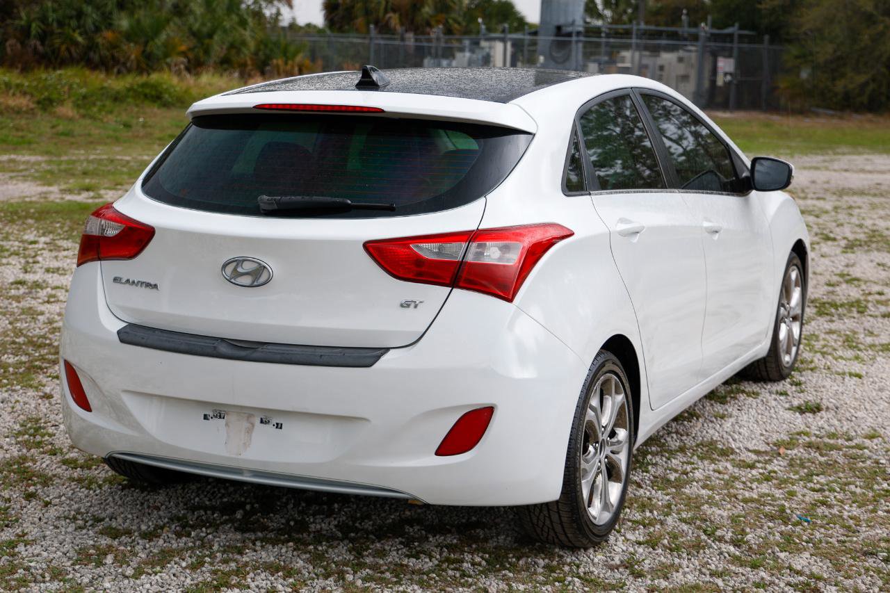 Used 2013 Hyundai Elantra GT w/ Style Pkg image 11