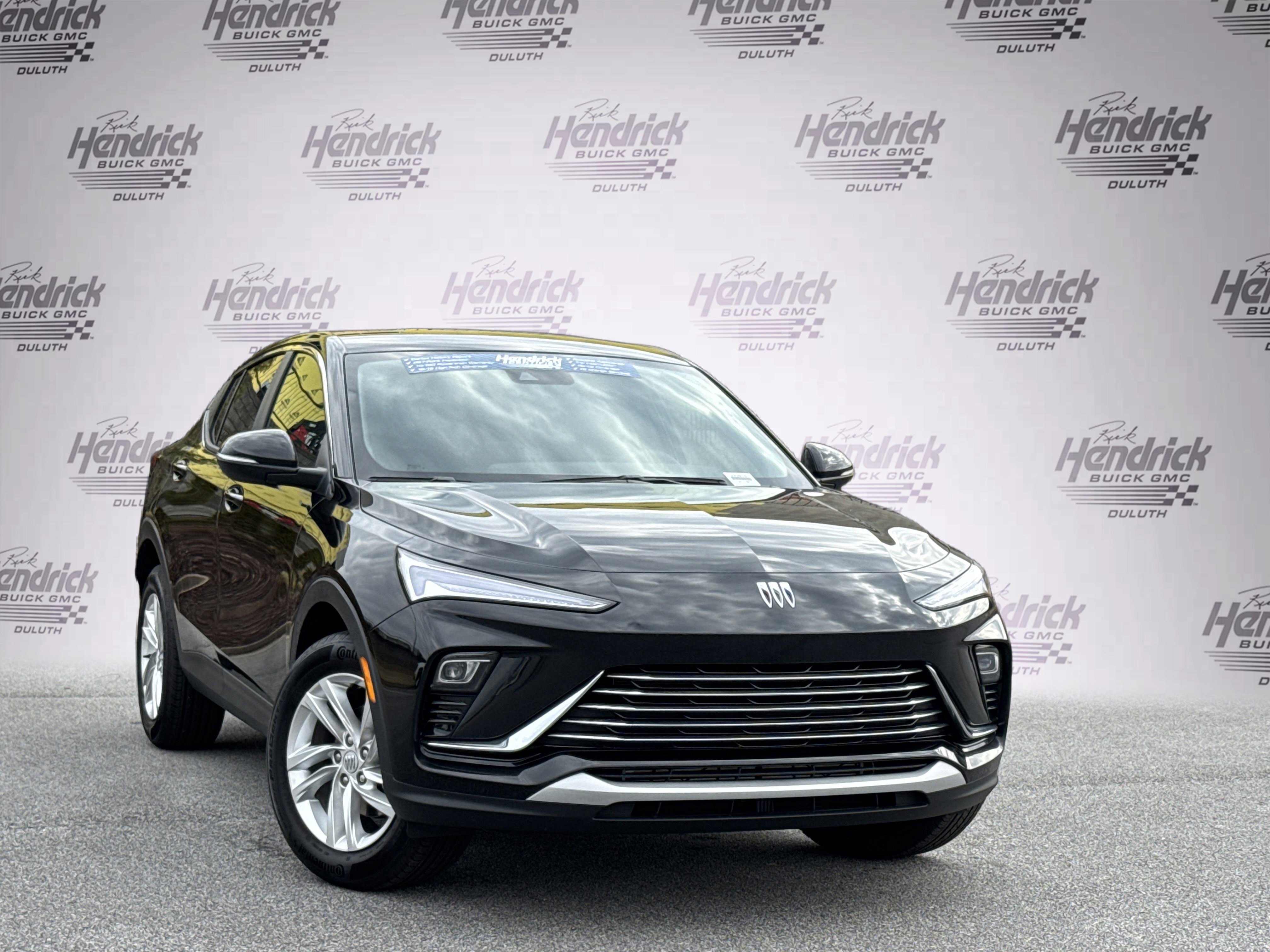 Used 2025 Buick Envista Preferred w/ Convenience I Package image 2