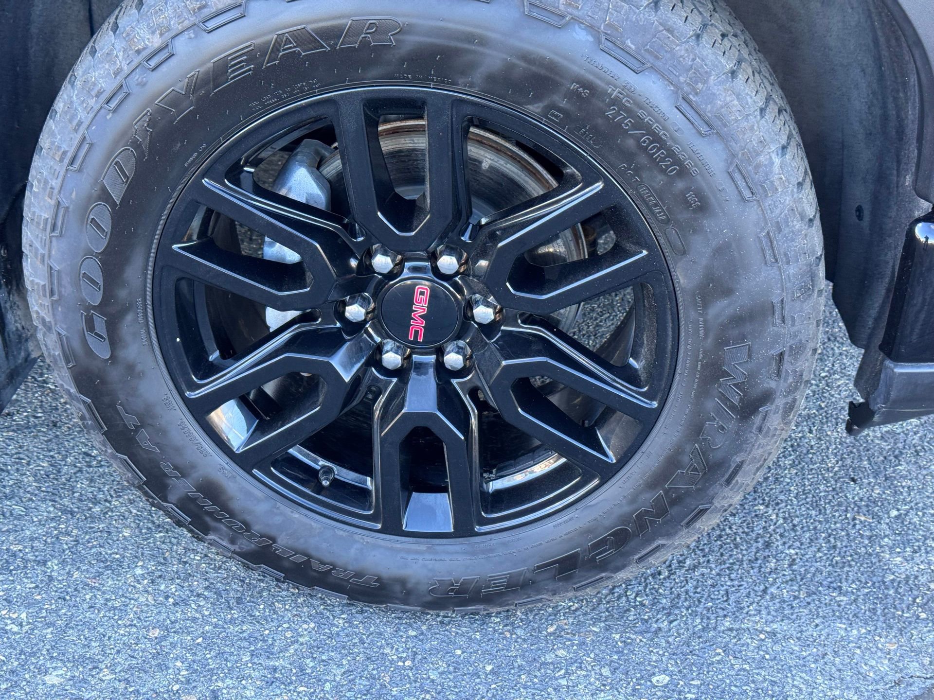 Used 2024 GMC Sierra 1500 Pro w/ Graphite Edition image 11