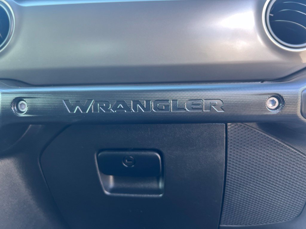 Used 2021 Jeep Wrangler Sport AWD/4WD image 23