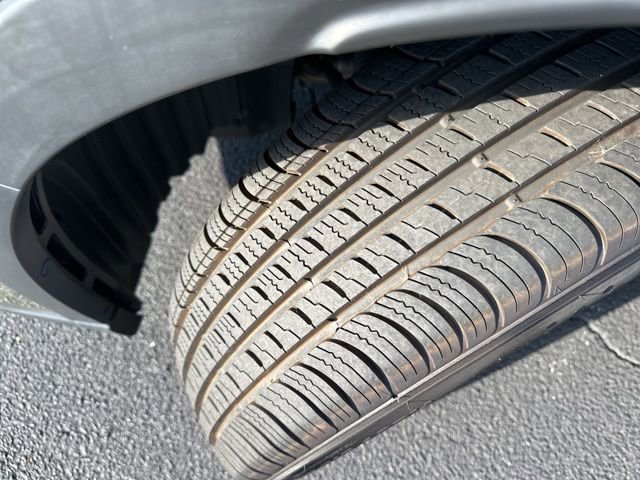 Used 2022 Subaru Outback Premium image 30