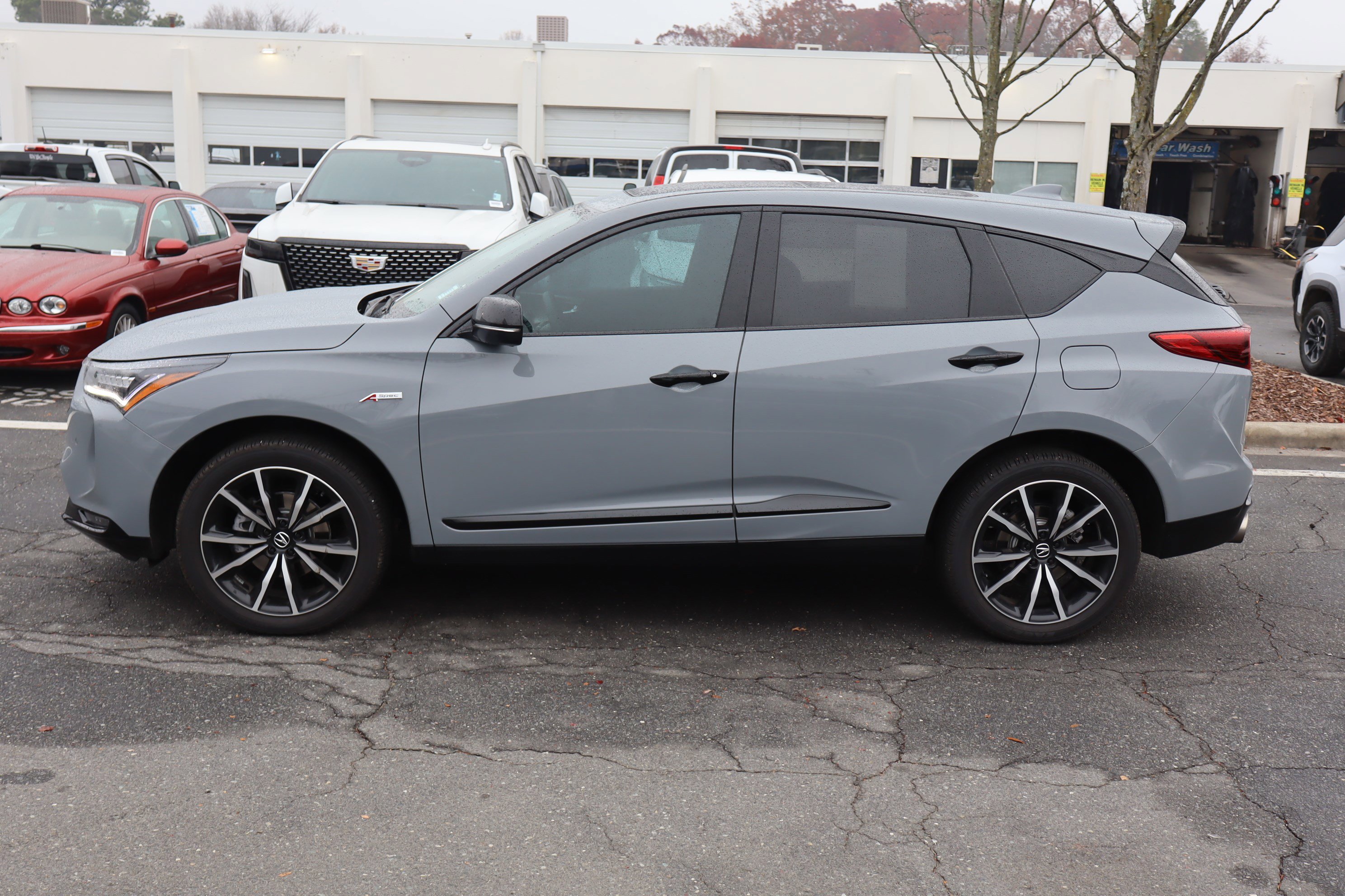 Used 2025 Acura RDX A-Spec image 7