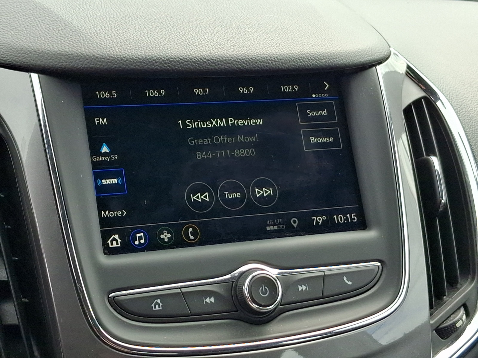 Used 2019 Chevrolet Cruze LT w/ Convenience Package FWD image 16