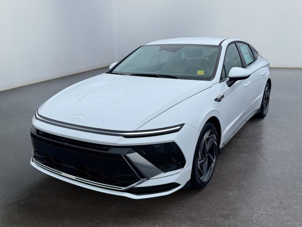 New 2026 Hyundai Sonata SEL image 1