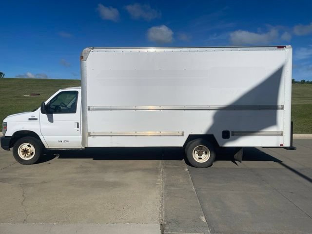 Used 2008 Ford E-350 and Econoline 350 Super Duty RWD image 5