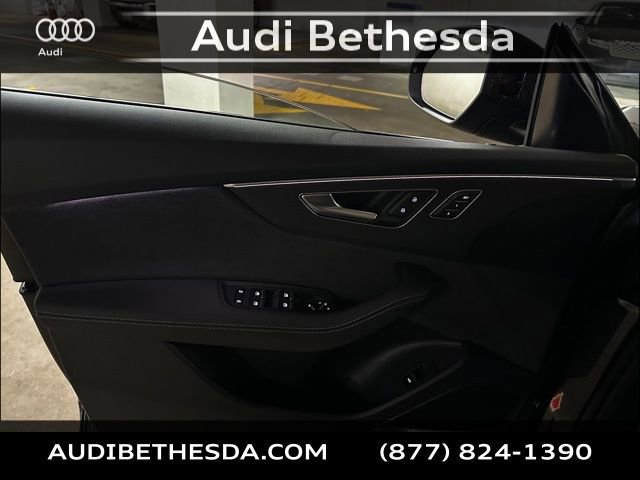 New 2026 Audi SQ8 Prestige image 13