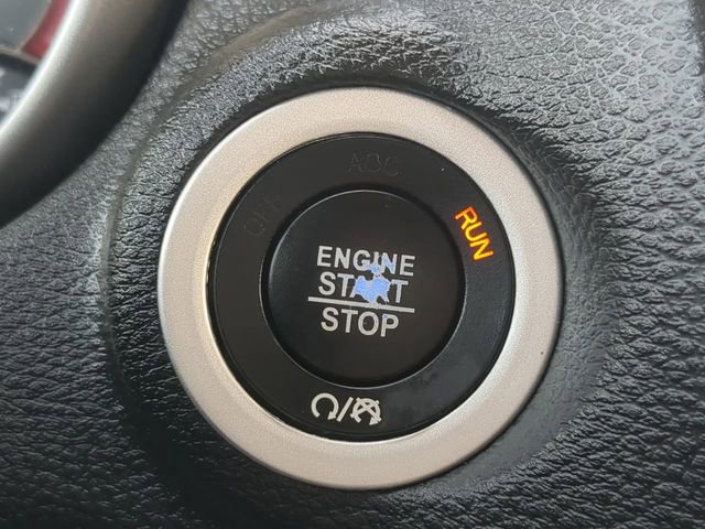 Used 2018 Dodge Journey SE image 24