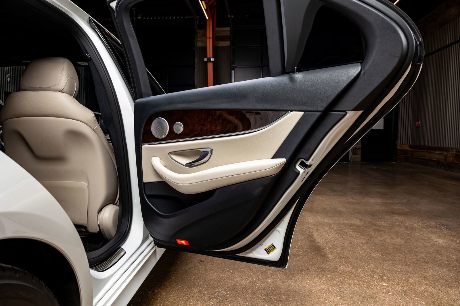 Used 2021 Mercedes-Benz E 450 4MATIC Sedan image 34