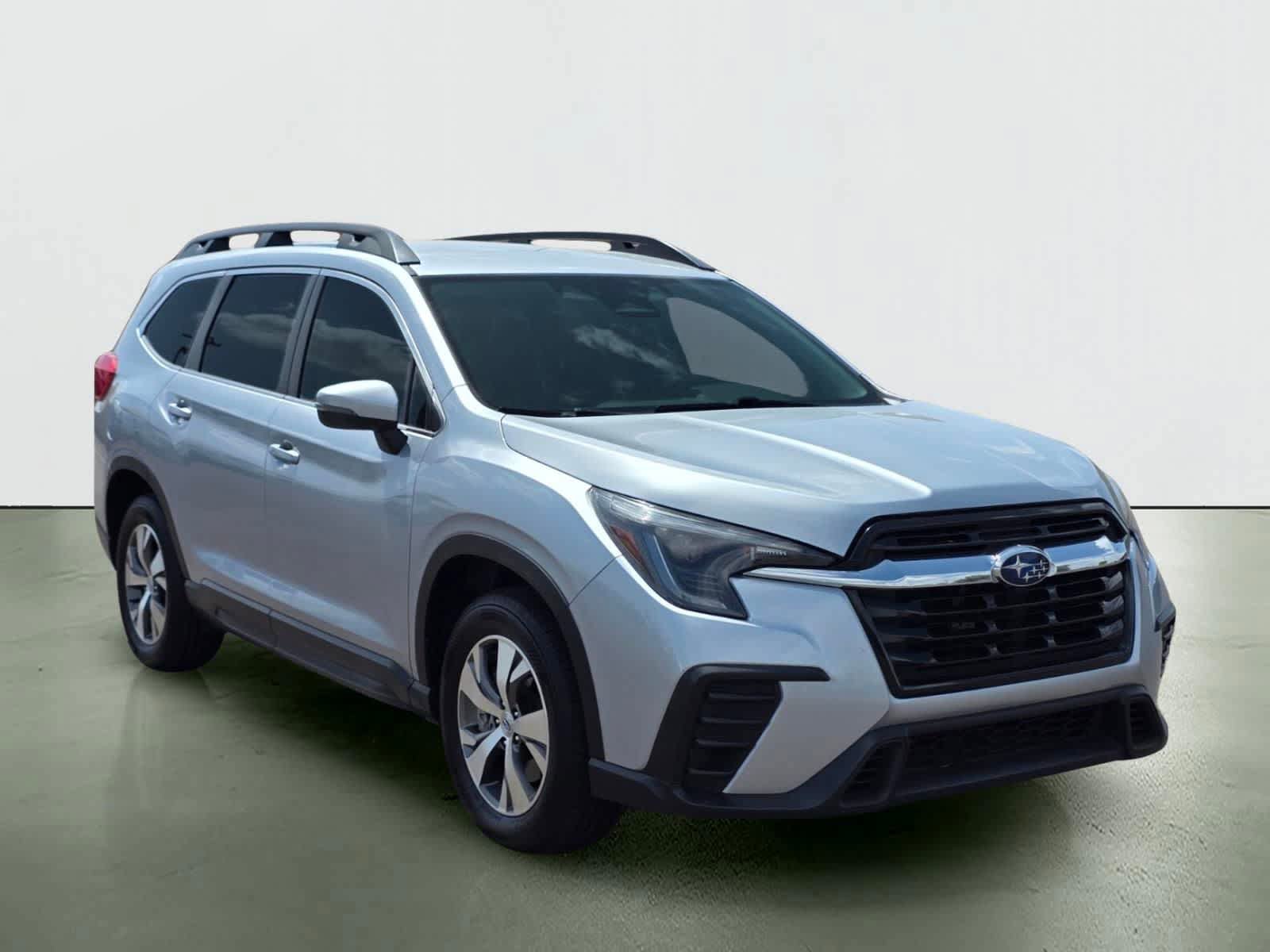 Used 2023 Subaru Ascent Premium w/ Convenience Package AWD/4WD image 8