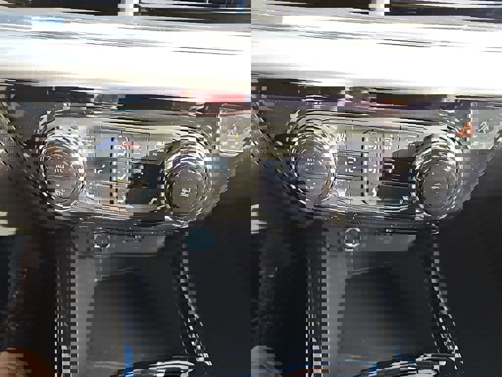 New 2026 Chevrolet Trax LT w/ Driver Confidence Package image 19